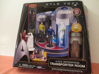 Star Trek Uss Enterprise Transporter Room W/ Scotty Figure,