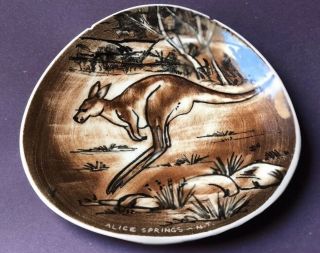 Studio Anna Kangaroo Dish - Hand Painted