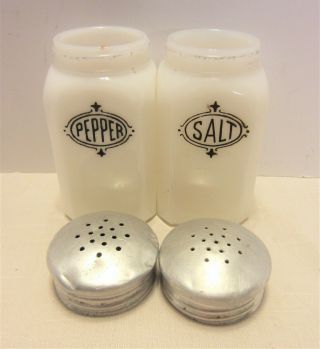 Vintage Anchor Hocking White Milk Glass Hoosier Style Salt & Pepper Shakers 3
