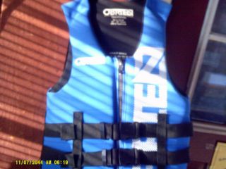 Obrien Traditional Mens Small 32 " - 36 " Chest Life Vest Blue (a)