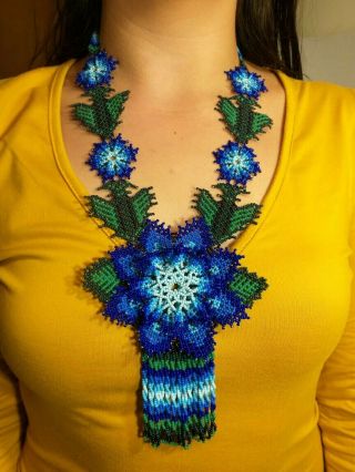 Huichol Mexican Hand Made Jewelry Beaded Folk Art Flower Necklace
