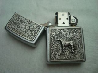 ZIPPO Horse silver tone lighter 2002 109 8