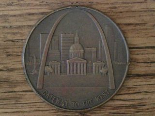 St.  Louis Missouri “gateway To The West” Bronze Souvenir Medal