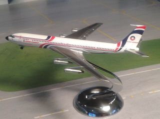 LAN Chile Airlines Boeing 707 CC - CEA 1/400 scale airplane model Aeroclassics 2