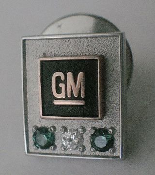 General Motors Employee Service Award Pin Badge; 10k Gold 35 - Yr Emeralds/diamond
