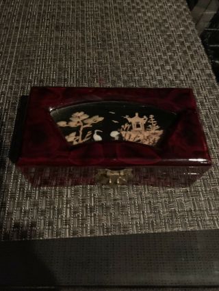 Vtg.  Chinese Wood Lacquer Small Trinket Jewelry Box with Glass - Framed Diorama 5