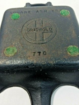 GRISWOLD 770 CAST IRON SQUARE ASHTRAY 3