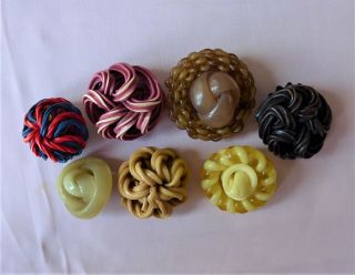 7 Collectable Wacky Celluloid Buttons Extruded Spaghetti Woven (13)
