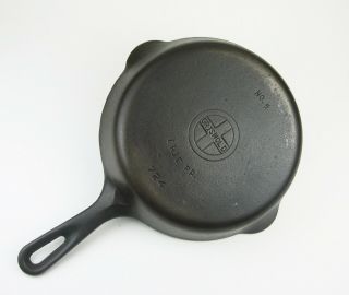 Vintage Griswold Cast Iron Skillet No 5 Small Logo P/n 724
