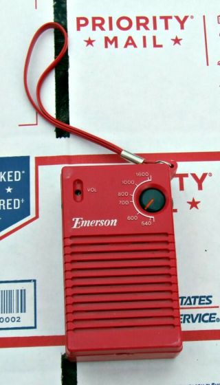 Vintage 1976 Emerson Am Pocket Radio,  Model P3300 Red