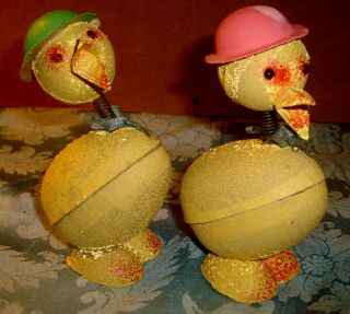 Pair Mr & Mrs German Easter Pan Head Nodder Chicken Paper Mache Candy Containers