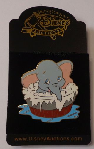 Disney Dumbo In Bathtub Le 500