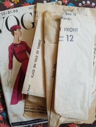 Vintage Vogue Special Design 50 ' s Dinner Dress Pattern No.  S - 4711 3