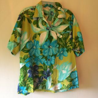 Hawaiian Shirt Medium Vintage Made By Tia