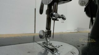 Singer Electric Sewing Machine w/ Foot Pedal 1951 SN AK501706 (3B4.  31.  JK) 2