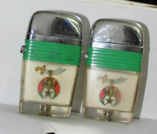 2 Vintage Lighters Vintage Scripto Vu - Lighter Masonic