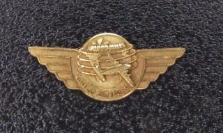 Vintage United Air Lines “100,  000 Mile Club” Gold Plated Brass Lapel Pin