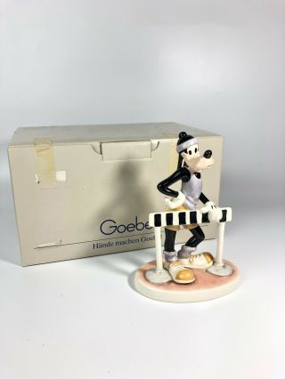 Goebel Walt Disney Goofy Track 7421