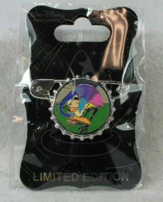 Disney Wdi Le 250 Pin 10th Anniversary Pixar Up Bottle Cap Badge Kevin Russell