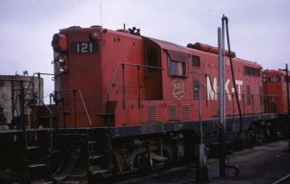 Missouri Kansas Texas Katy Mkt Railroad Locomotive 121 1967 Photo Slide