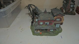 2004 Hawthorne Village Halloween: The Munsters - 1313 Mockingbird Lane No Box