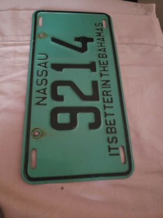 NASSAU BAHAMAS License Plate Tag 1977 :The only year with slogan 4
