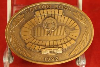 1982 Cotton Bowl Classic Large Brass 3⅝ " Belt Buckle - Texas Longhorns V Alabama