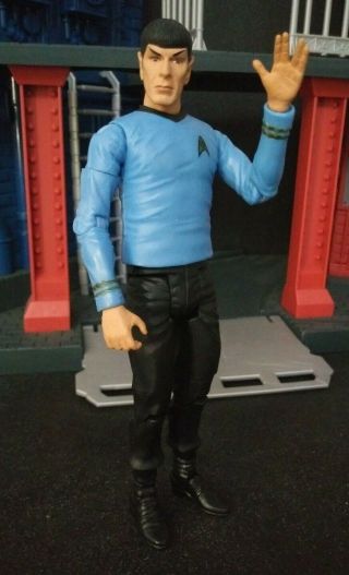 Star Trek Tos Dst Spock Action Figure Diamond Select Art Asylum Dst