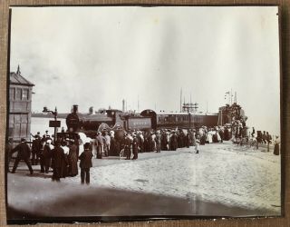 1395 Photo British Railway Train Se & Cr 1900/1920 Steam Locomotive At Harbor 11