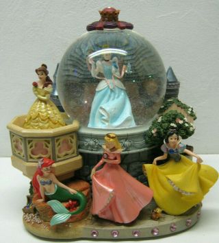 Disney Princesses Musical Snow Globe Dream Is A Wish Mermaid Ariel Snow White