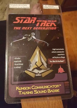 Star Trek The Next Generation Klingon Communicator Talking Sound Badge 1996
