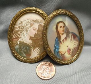 2 Old Miniature Framed Prints Of Mary & Jesus Sacred Heart In Oval Brass Frames