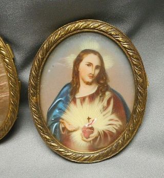 2 Old Miniature Framed Prints of Mary & Jesus Sacred Heart in Oval Brass Frames 4