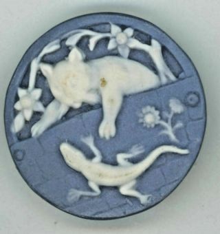 A Famous Button Get It Now In Jasperware Cat & Lizard An Early Shirley1 - 7/16 Dia