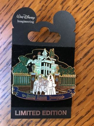 Disney Pin The Haunted Mansion Wdi Hatbox Ghost And Bride Le 300 Cast Exclusive