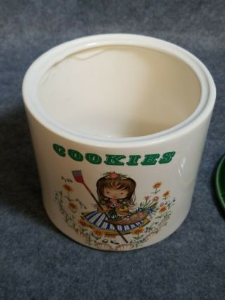 Vintage Porcelain Cookie Jar with Lid 2
