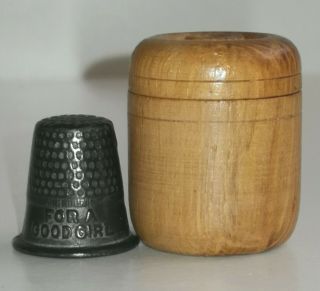 Antique C19th Novelty Wooden Child Sewing Thimble & Case - For A Good Girl Nr