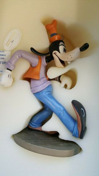Wdcc Disney Goofy Moving Day " Oh The World Owes Me A Livin ",  Box Mib