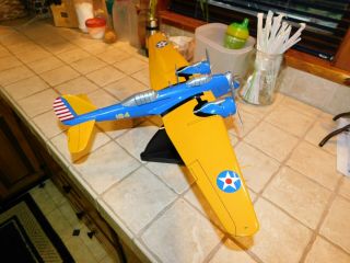 Vtg.  Toys & Models Corp.  " Martin B - 10b " Mahogany Wood Airplane Desk Top 1/40 Model