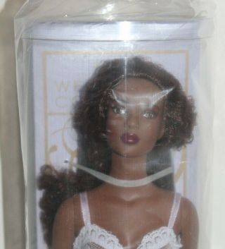 Boxed Tonner Tyler Wentworth Doll Ready To Wear Esme