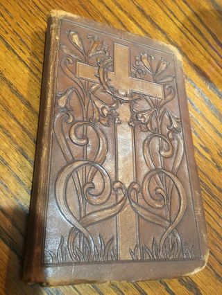Antique 1898 Book Of Common Prayer Protestant Episcopal Church Leather Embossed