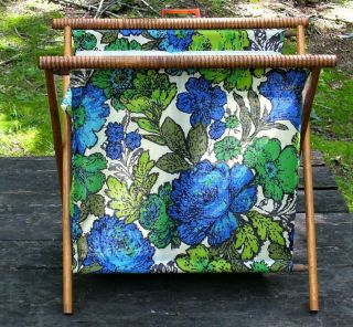 VTG Wood Folding Frame Floral Fabric Knitting Crochet Yarn Tote Caddy Stand Bag 3
