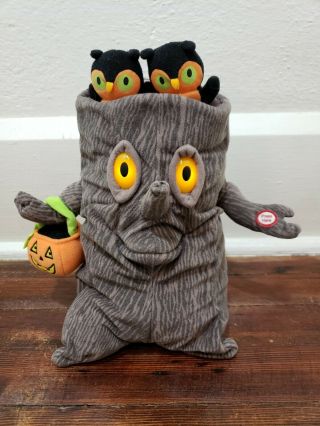 Hallmark Animated Spooky Halloween Tree Plush Owls Move & Sings Addams Family