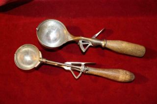 (2) Vintage Ice Cream Scoops " Gem " Along With Gilchrist No.  31 Scoop