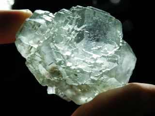 A 100 Natural And Very Translucent Fluorite Crystal Cluster From China 108gr E