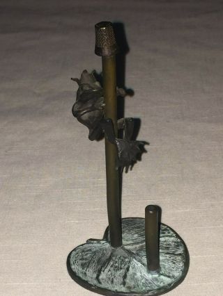 Vtg Bronze Climbing Frog W/ Crown On Lily Pad Thimble Spool Holder