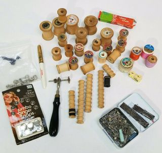 Vtg.  Wooden Spools Thread Snap Fasteners Crafting Items Sewing Tracking Wheel