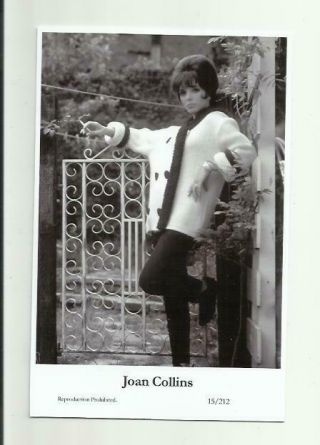 N474) Joan Collins Swiftsure (15/212) Photo Postcard Film Star Pin Up