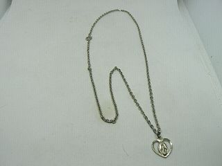 A Lovely Vintage Creed Sterling Silver Miraculous Medal With A 9x3/4 " Chain