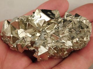 Pyramid Shaped Pyrite Crystals A Tetrahedron Crystal Cluster From Peru 153gr E